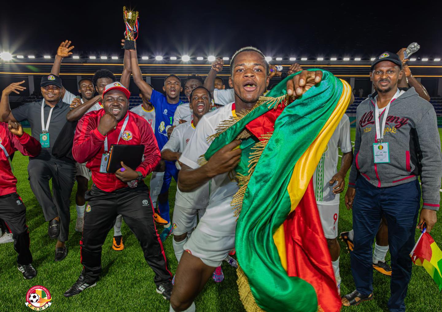 514259355_122132735114804280_2438176332104661368_n